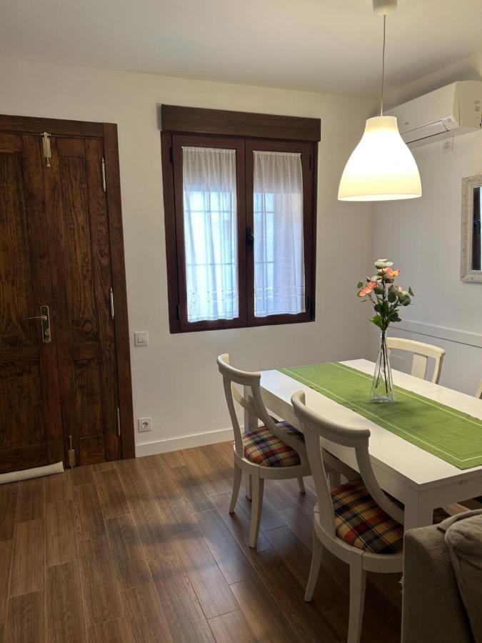Apartamento Plaza Del Navarro Oropesa Exterior photo
